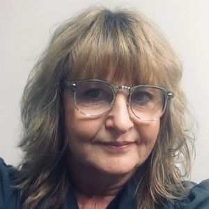 Meet your Posher, Sally